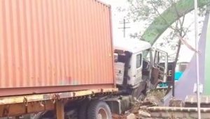 65810d92-5eba-48bc-aebb-9dc6bac09fa4