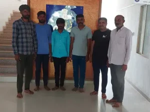 <strong>વિદેશી દારૂના મોટા જથ્થાના ગુનાઓમાં પકડાયેલ કુલે-6 આરોપીઓની પાસા તળે અટકાયત કરતી લોકલ ક્રાઇમ બ્રાન્ચ, પૂર્વ-કચ્છ ગાંધીધામ</strong>