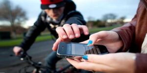 mobile-snatching