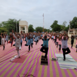 ‘કરો યોગ – રહો નિરોગ’ ના સૂત્ર સાથે ફૂલપીર દાદાના પ્રાંગણમાં યોગસત્ર યોજાયુ…