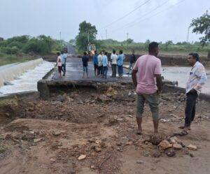 POLADIA-ROAD-KAAMGIRI-01