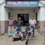 ધ્રાંગધ્રા સીટી પો.સ્ટે.વિસ્તારમાં થયેલ મો.સા ચોરીનો ભેદ ઉકેલી ચોરીમા ગયેલ મો.સા સાથે એક ઇસમને પકડી પાડતી લોકલ ક્રાઇમ બ્રાન્ચ સુરેન્દ્રનગર