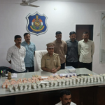 સોશીયલ મિડીયામાં એકના ડબલ તથા સસ્તા સોનાની લાલચ આપી ઠગાઇ કરતી ગેંગને પકડી પાડતી LCB પશ્ચિમ કચ્છ-ભુજ