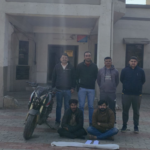 ભચાઉ પો.સ્ટે વિસ્તાર માંથી ગેરકાયદેસર દેશી હાથ બનાવટની બંદુક સાથે બે આરોપીને પકડી પાડતી લોકલ ક્રાઈમ બ્રાંચ પૂર્વ-કચ્છ ગાંધીધામ