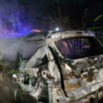 મહેસાણાના મોઢેરામાં ચાલુ કારમાં આગ ભભૂકી : સદભાગ્યે મુસાફરોનો આબાદ બચાવ