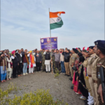 કચ્છ–મોરબીના સાંસદ વિનોદભાઈ ચાવડાએ લક્કી નાળે 77મા પ્રજાસત્તાક દિવસની પૂર્વ સંધ્યાએ ધ્વજવંદન કર્યું