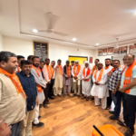 સ્થાનિક સ્વરાજ્યની ચૂંટણી પહેલા અબડાસા કોંગ્રેસના ગઢમાં ગાબડું : અબડાસા તાલુકા પંચાયતના સદસ્યો સહિતના કોંગ્રેસી આગેવાનો આજરોજ ભાજપમાં જોડાયા