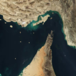 ઈરાનના રિવોલ્યુશનરી ગાર્ડ્સે હોર્મુઝ સ્ટ્રેટને તમામ શિપિંગ માટે બંધ કરવાની જાહેરાત કરી