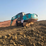 બેન્ટેનાઇટનું ખનન કરતા એસ્કેવેટર મશીન પકડી કાયદેસરની કાર્યવાહી કરતી LCB પશ્ચિમ કચ્છ-ભુજ”