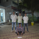 ફેસબુકમાં ખોટી આઇ.ડી. બનાવી તેમાં એક લાખ કા પાંચ લાખ કરનારને lcb ટીમે દબોચી લીધો