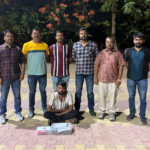 ફક્મા ત્રણ રસ્તા શેખપીર દરગાહની પાછડના ભાગેથી માદક પદાર્થ ગાંજો ૬૦૨ ગ્રામ. કી.રૂ ૩૦,૧૦૦/- નાં મુદામાલ સાથે એક આરોપીઓને પકડી પાડતી એસ.ઓ.જી.પશ્ચિમ કચ્છ-ભુજ