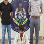 સજા વોરંટના છેલ્લા એક વર્ષથી નાસતા ફરતા આરોપીને પકડીને જેલ હવાલે કરતી ભુજ શહેર બી ડીવીઝન પોલીસ