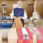 PM મોદીની યુવાનોને ખાસ અપીલ! ફ્રેન્ડશિપ ડેની જેમ ઉજવો હેન્ડલૂમ ડે