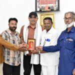 કાદરી જીલાની સેવા ટ્રસ્ટ, સહકાર સેવા મંડળ તથા હાટકેશ સેવા મંડળ તથા અંબિકા મહિલા મંડળ ધ્વારા સંસ્કૃત પાઠશાળા મધ્યે નગર સેવક તથા કચ્છ ક્રિકેટ એસોશીએશનના પ્રમુખ શ્રી રાજેન્દ્રસિંહ જાડેજા ને જન્મ દિવસ નિમિતે શુભેચ્છા પાઠવવામાં આવેલ.
